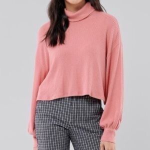 Hollister Pink Cropped Ribbed Turtleneck Sweater Size Large!